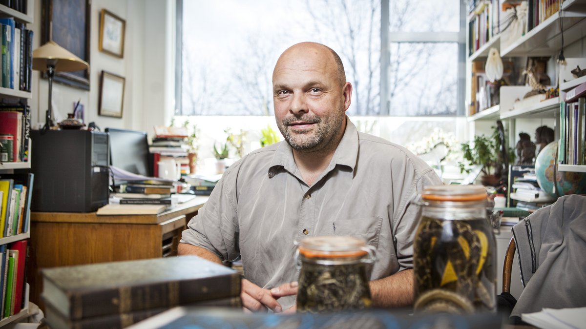 Tobias Wang på sit kontor